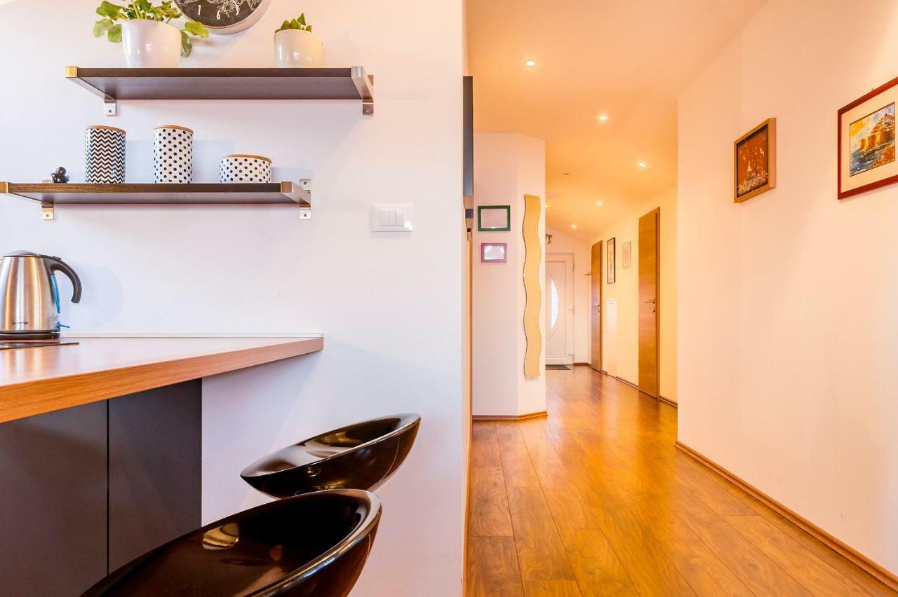 Apartment Lena Rijeka Buitenkant foto