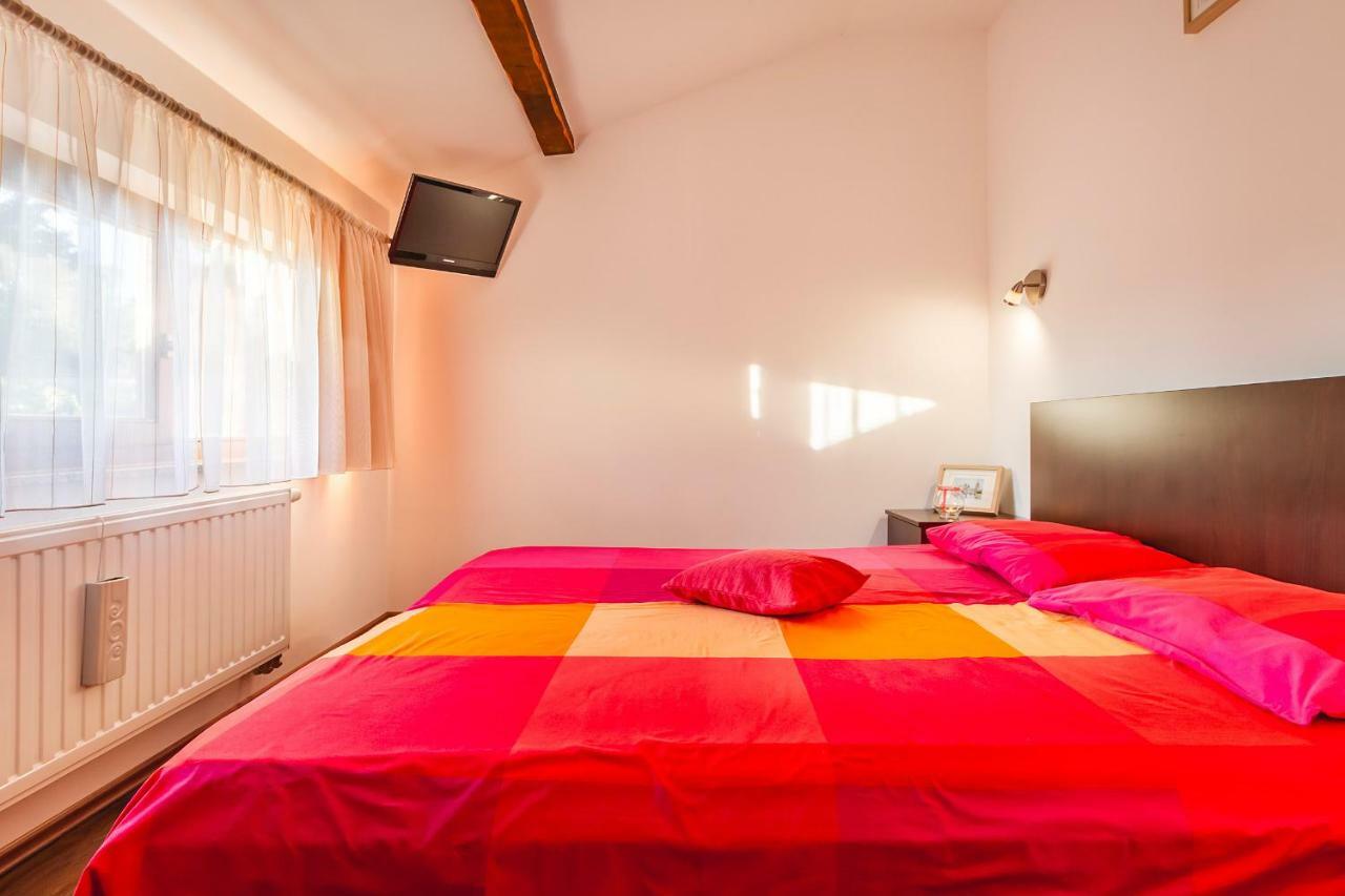 Apartment Lena Rijeka Buitenkant foto